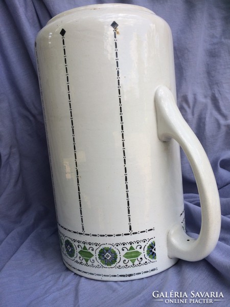 Huge kkkp granite jug