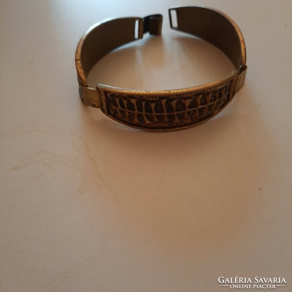 Industrial metal bracelet