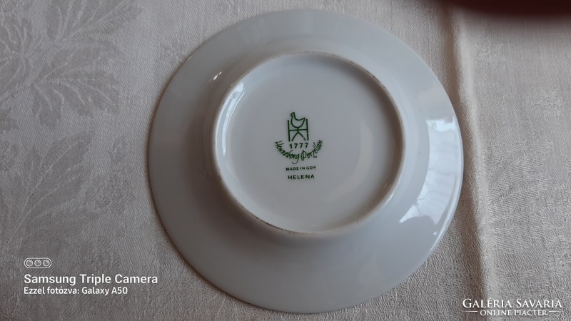 Régi  Henneberg porcelán mokkás készlet( szép állapotu ) most jó áron.