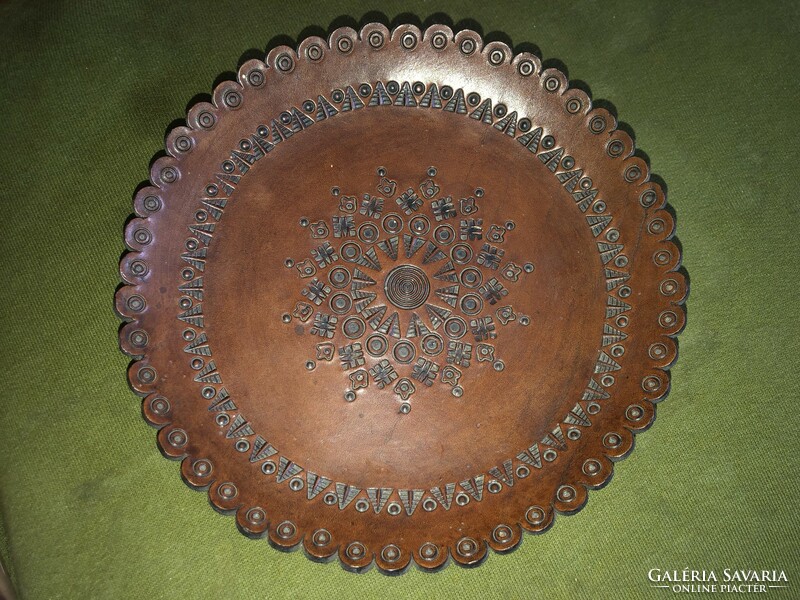 Leather plate, wall decoration