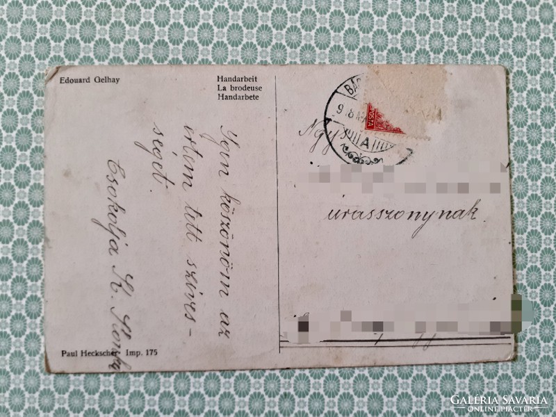 Régi képeslap 1918 Edouard Gelhay művészeti levelezőlap hímző hölgy