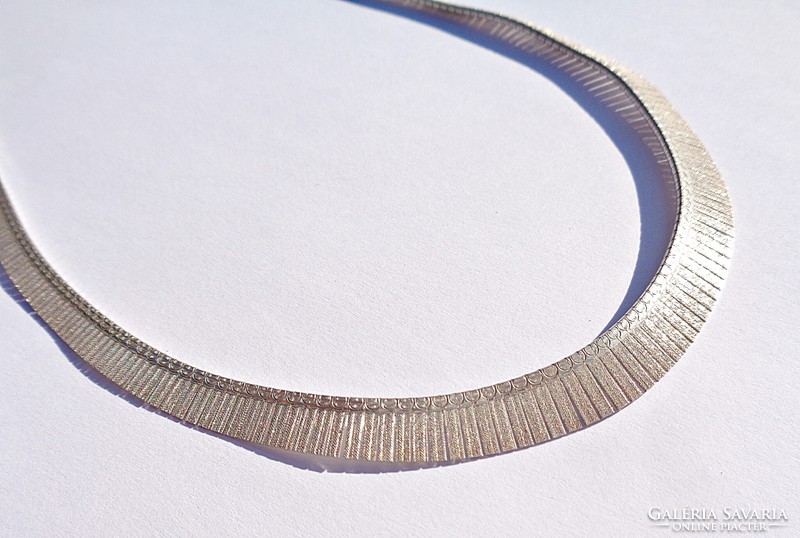 42 Cm. Long silver necklace