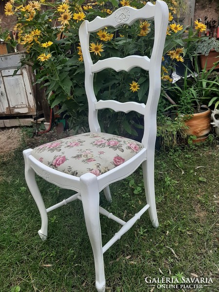 Provence stílusú székek ,újra festve és kárpitozva