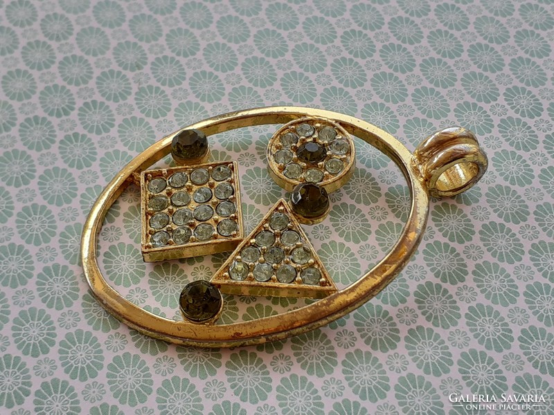 Old women's bijou stone metal pendant