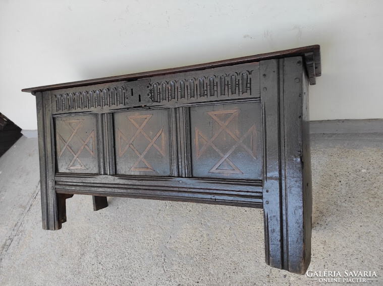 Antique renaissance furniture carved hardwood marquetry wooden chest 18-19. Century 940 5726