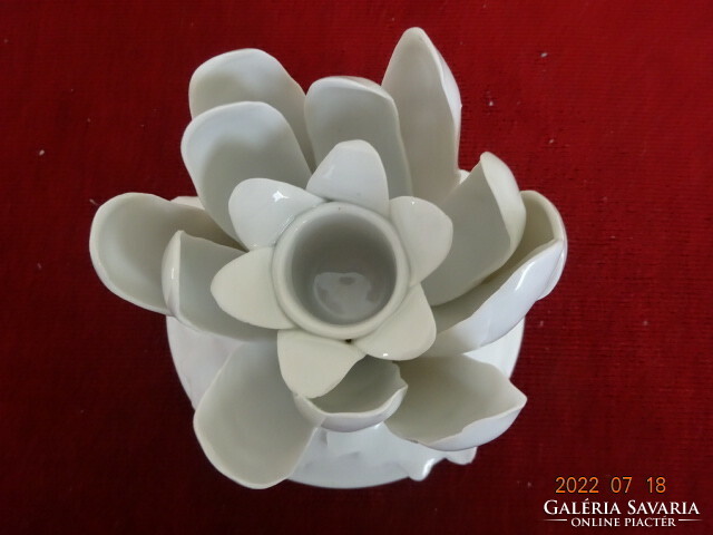 Herend porcelain candle holder with lotus flower pattern. He has! Jokai.