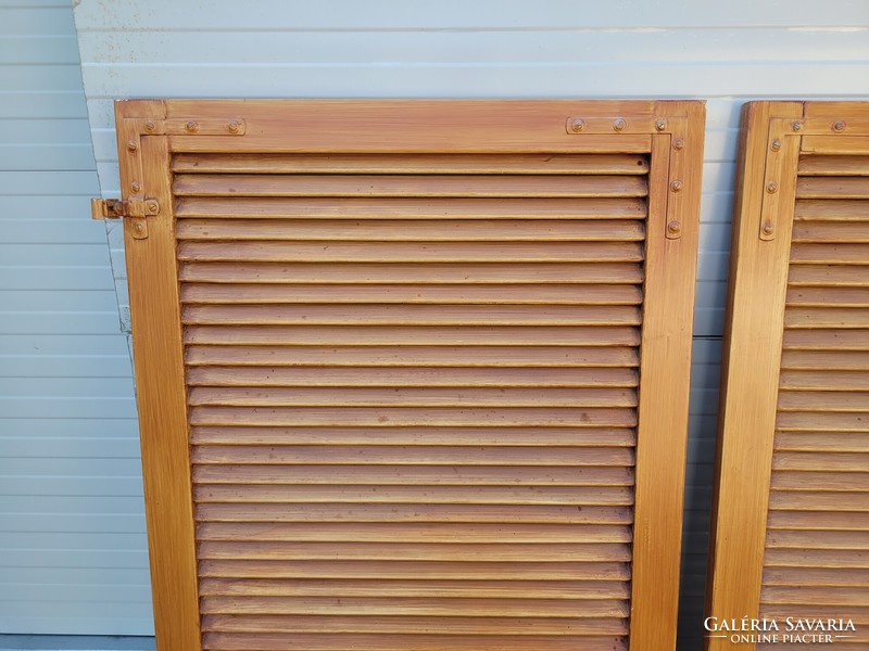 Old 2-piece pine spalletta wood shutter shade 141.5 cm high