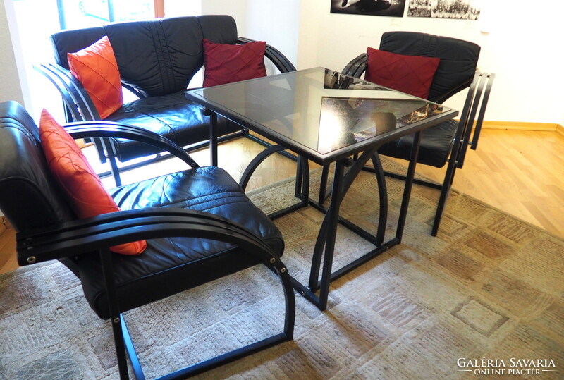 Retro, leather seating set with table /sofa, 2 armchairs, table/