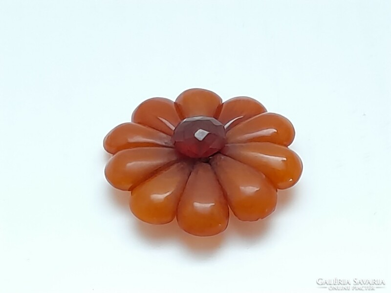 Vintage amber brooch, flower shape