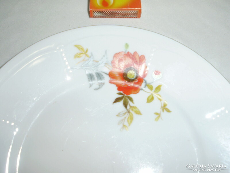 Old Zsolnay poppy serving plate, cake