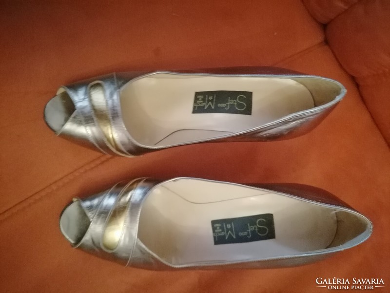 They are more beautiful than me plus size elegant casual gold leather sandals shoes pumps 39 happy mother too