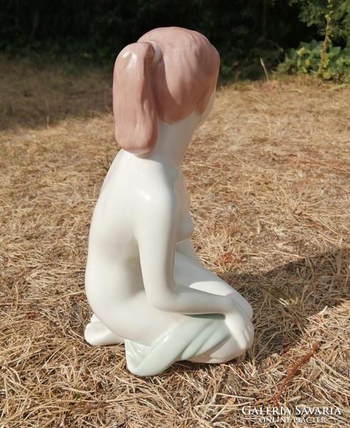 Porcelain nude, aquincum Budapest porcelain factory (today: 22 cm)