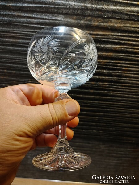 Beautiful lead crystal glasses (6pcs)