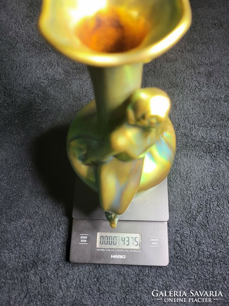 Zsolnay: eozin - woman sitting on a vase - Art Nouveau figural vase | 7199