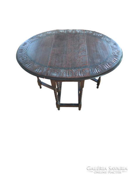 Antique renaissance side table
