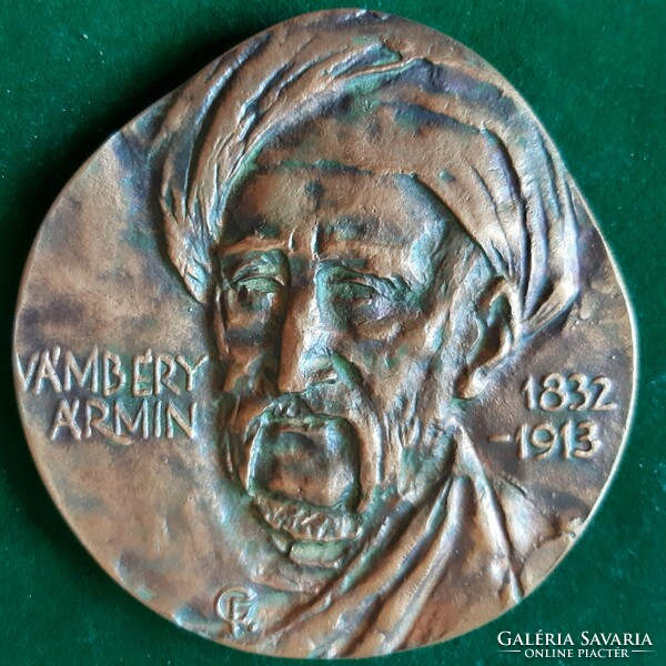 Black gauze: vambéry armine, 2013 wedge membership fee medal