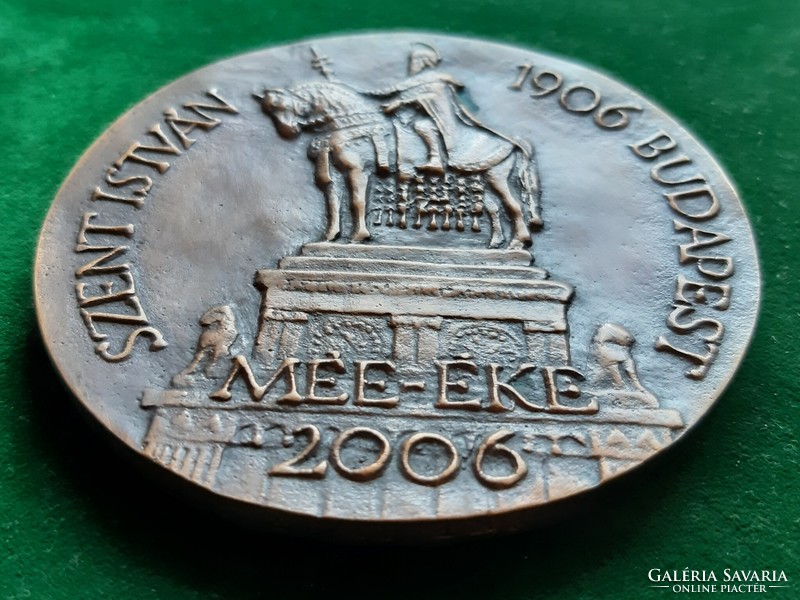 Róbert Csíkszentmihályi: stróbl alajos, 2006 Eke membership fee medal