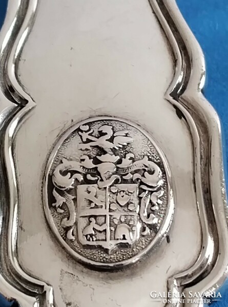 Silver l Chippendale soup spoon with noble coat of arms