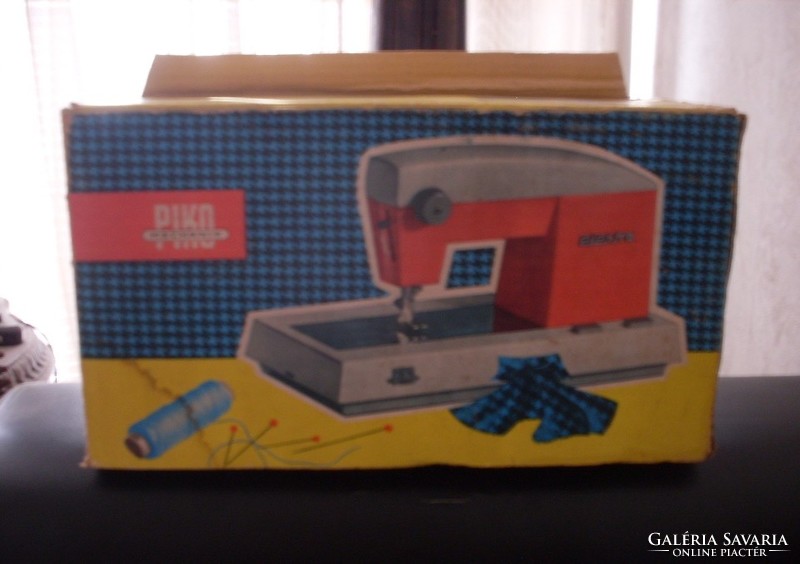 Retro toy sewing machine