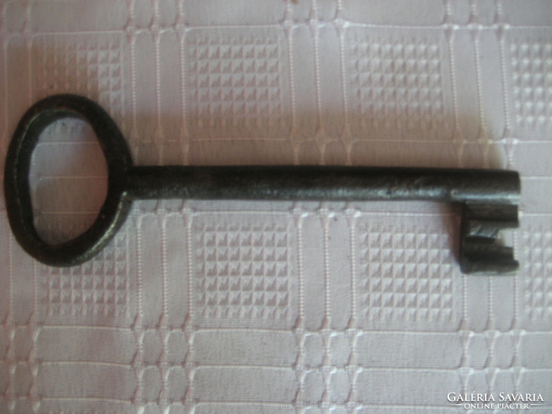Antique large wrought iron door key, cellar key 17cm