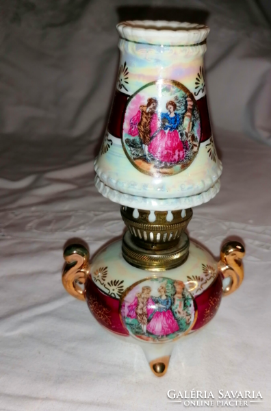Porcelain lamp with a baroque scene