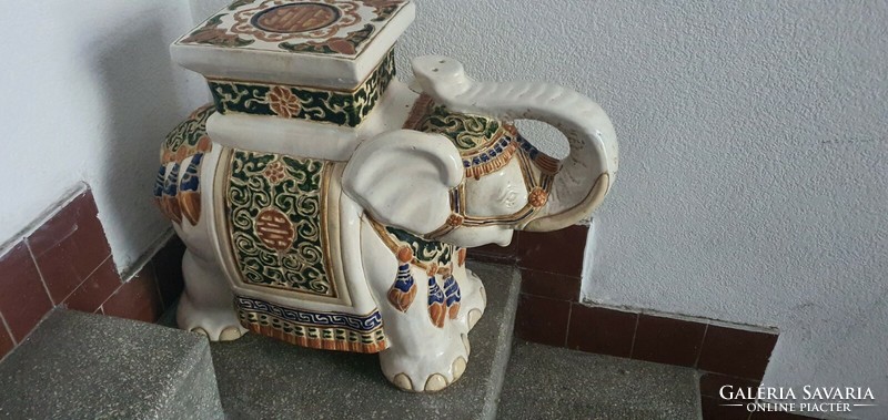 Ceramic elephant statue, xx. Beginning of the century, 45 x 53 x 25 cm, 30 kg