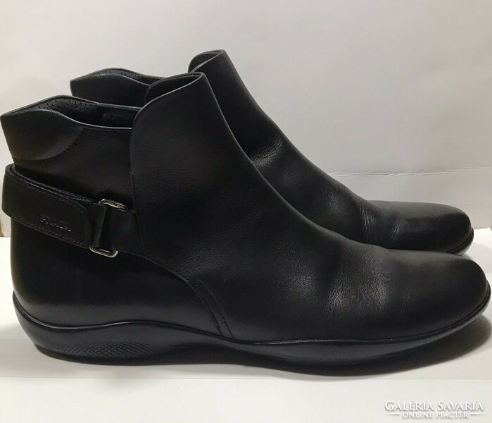 Prada numbered luxury black calfskin men's shoes ankle boots m: 10 / 45 new price: €680