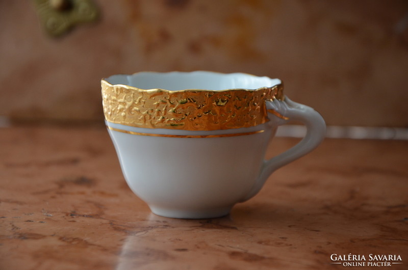 Flawless thick gilded coffee cup (Czech)