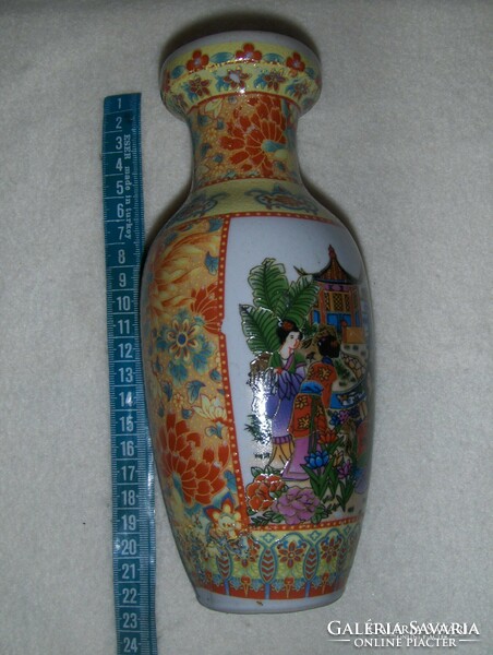 Dúsan díszített Kínai porcelán váza 20 cm (18/d)