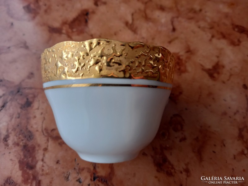 Flawless thick gilded coffee cup (Czech)