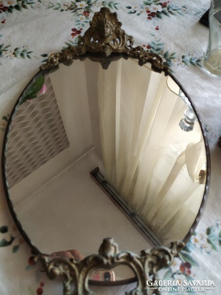 Oval mirror with copper frame for sale!