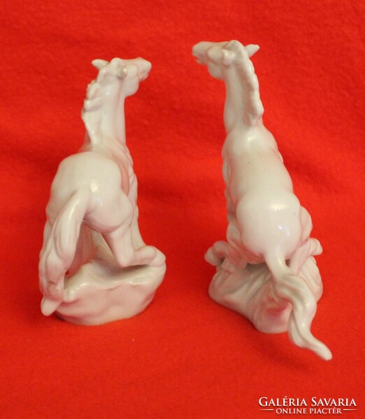 Porcelain horses