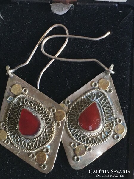 Turkmen ethnic old handmade earrings. Silver, with glass paste