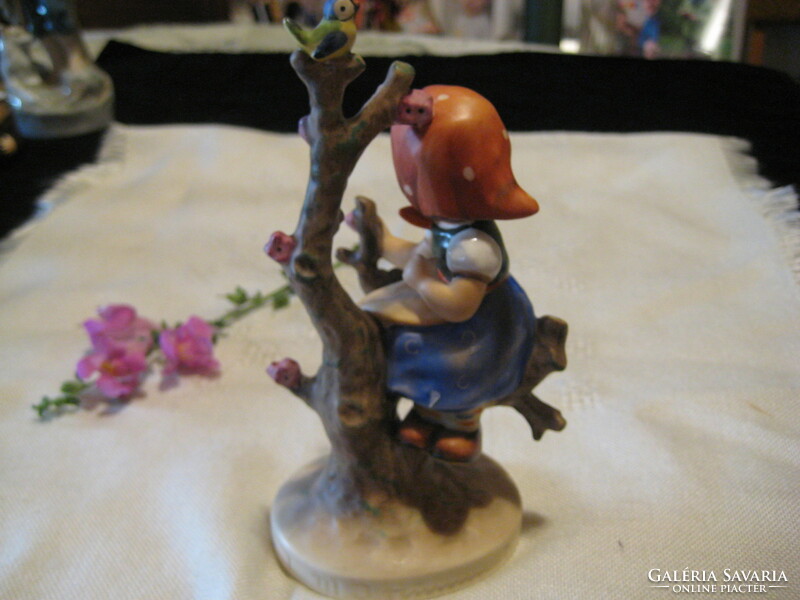 Hummel-geobel apple tree girl 16 cm