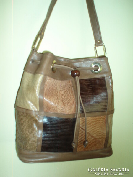 Vintage lizard shoulder bag