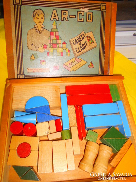 Old ar-co wooden building block in its original box