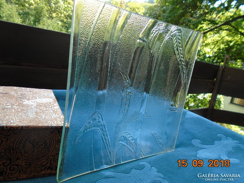 Dombor bambusz mintás ,szögletes ,vastagfalu öntött üveg tál