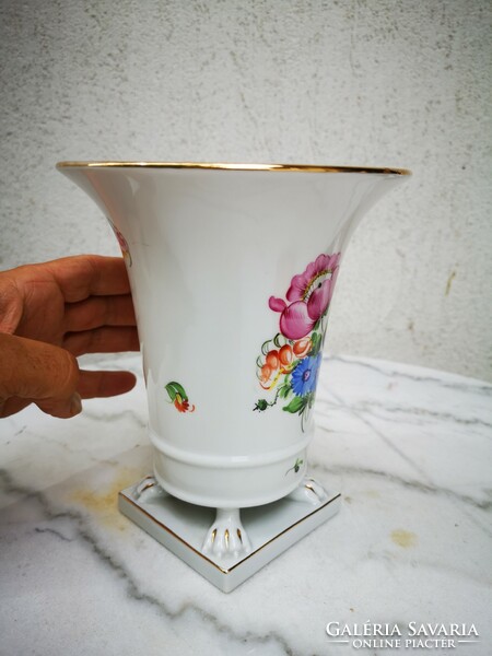 Beautiful Herend porcelain bowl with a nail flower pattern
