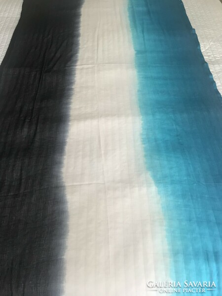 Hatalmas batikolt selyemsál leheletfinom anyagból, 210 x 90 cm