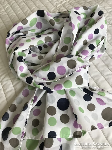 Polka dot scarf with delicate colors, 180 x 35 cm