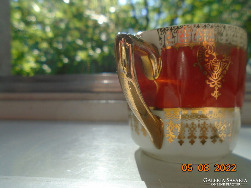 19.Sz Altwien coffee cup with a portrait of Napoleon with hand and imprinted markings and numbering