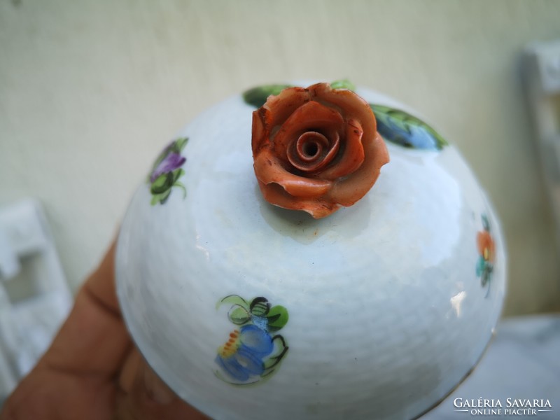 Herend bonbon bonbonier rose on the top with a flower pattern anniversary seal..