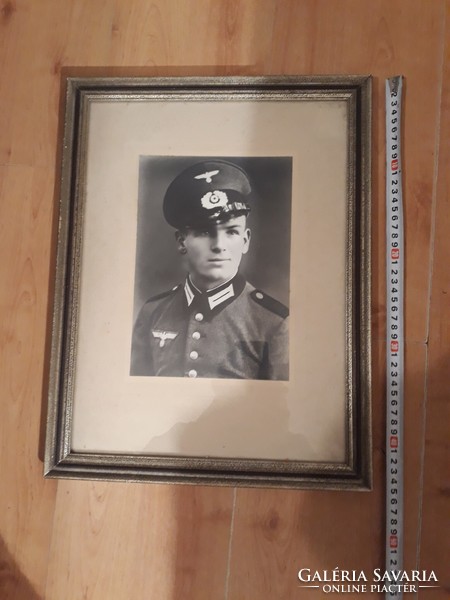 Il.vh-s nagyméretű fotó , náci katonatisztről, keretezve