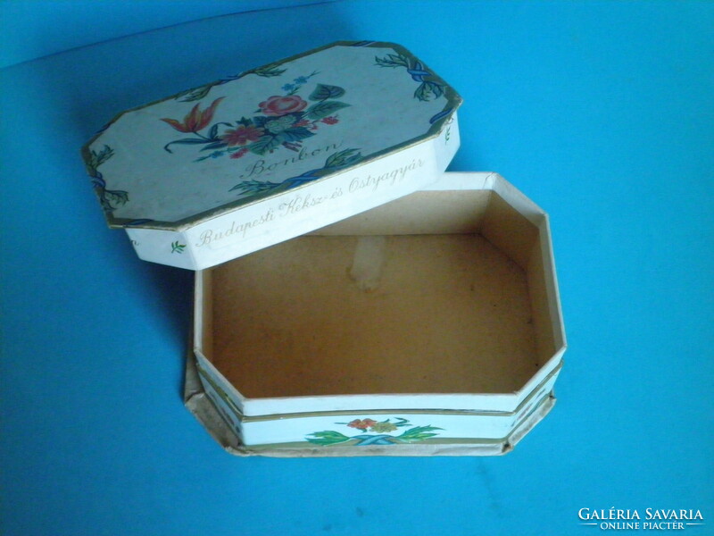 Old bonbon chocolate box