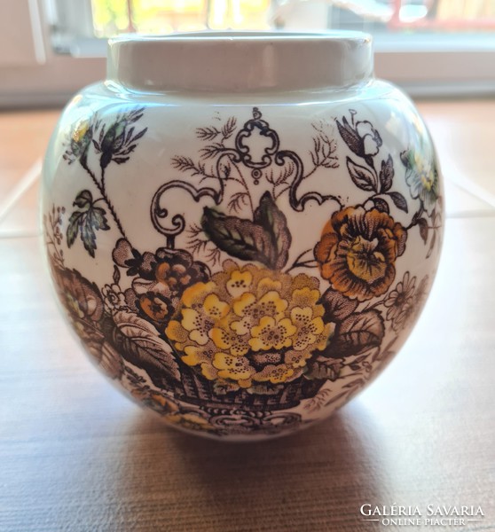 Mason's English porcelain vase