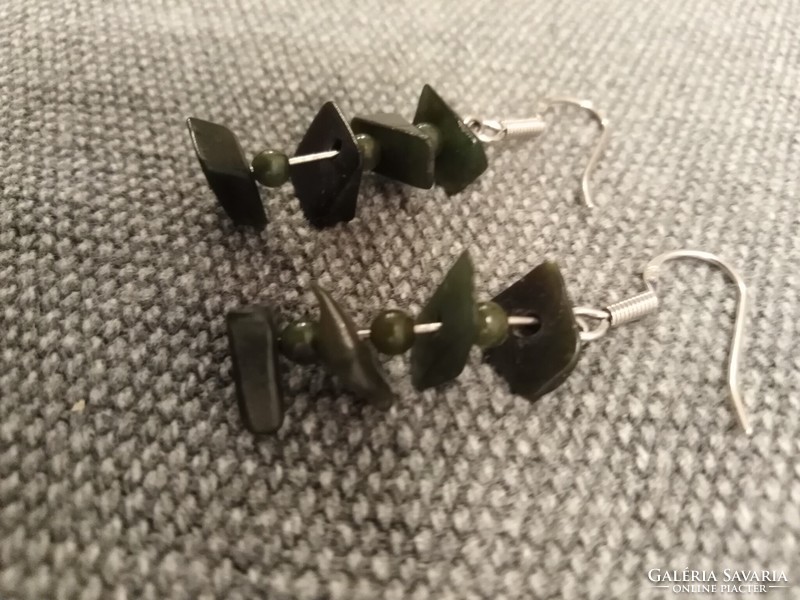 Mineral earrings - / green jade + silver