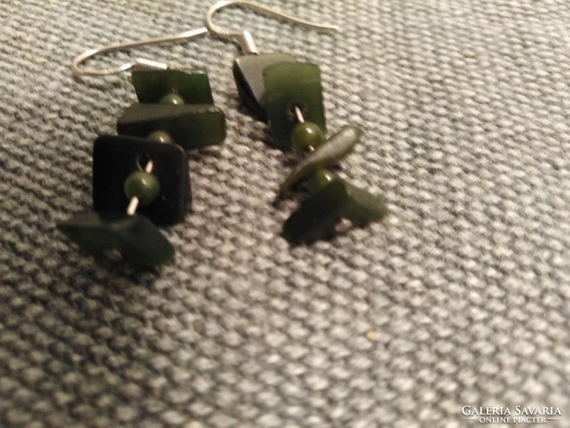 Mineral earrings - / green jade + silver