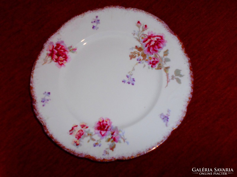 Hand painted flower pattern plate