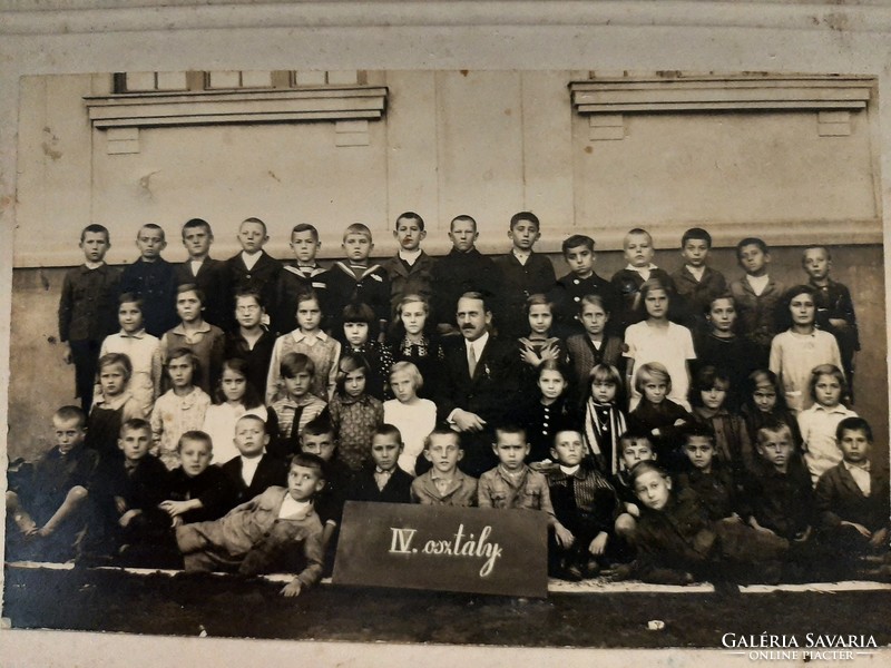 Régi iskolai csoport kép  1929 -ből