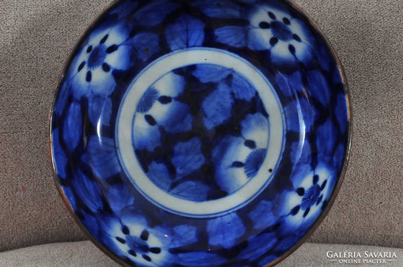 19th century Japanese bowl